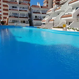  Apartment Casa Flores With Heated Pool, Only 490 Meters To The Beach, Balcony, Wifi Spain